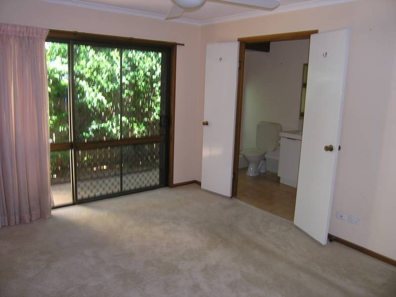4 Caringbah Street, Wakerley QLD 4154