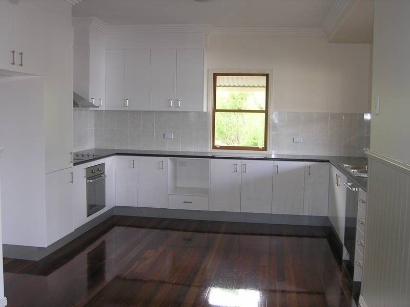 3 DALY STREET, Camp Hill QLD 4152