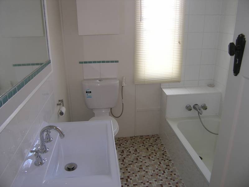 57 Ashton Street, Camp Hill QLD 4152