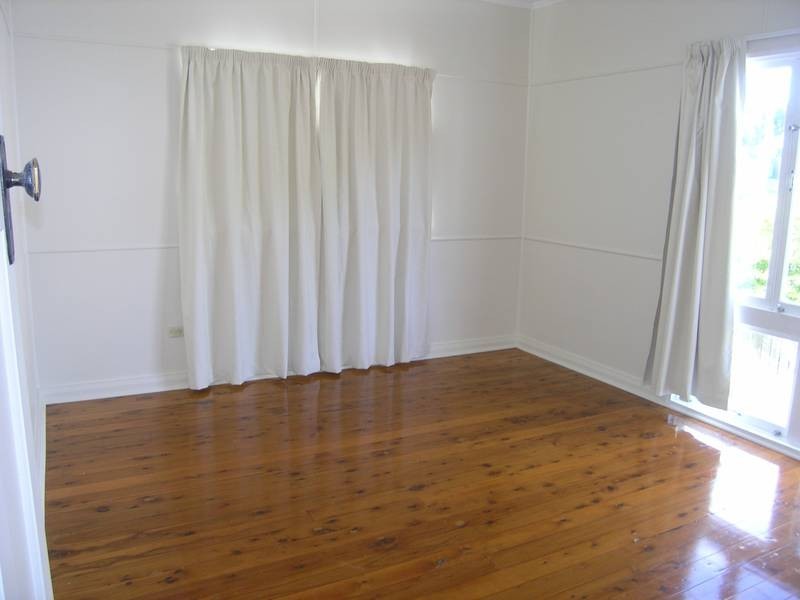 57 Ashton Street, Camp Hill QLD 4152