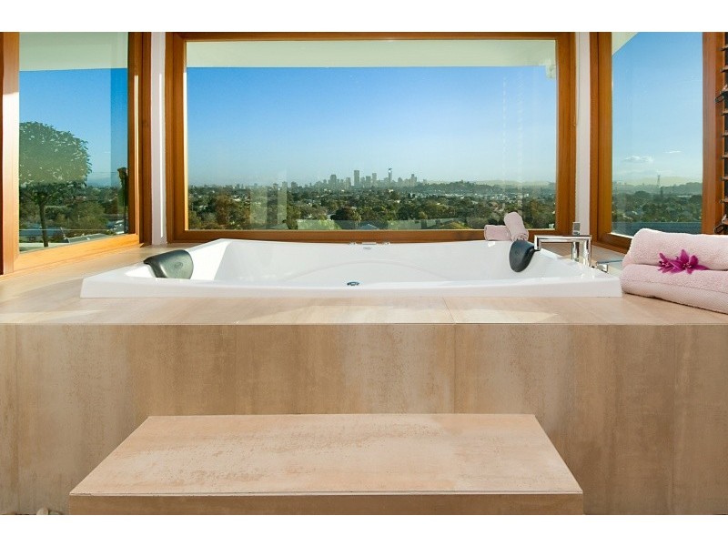 29 Ryan Avenue, Balmoral QLD 4171