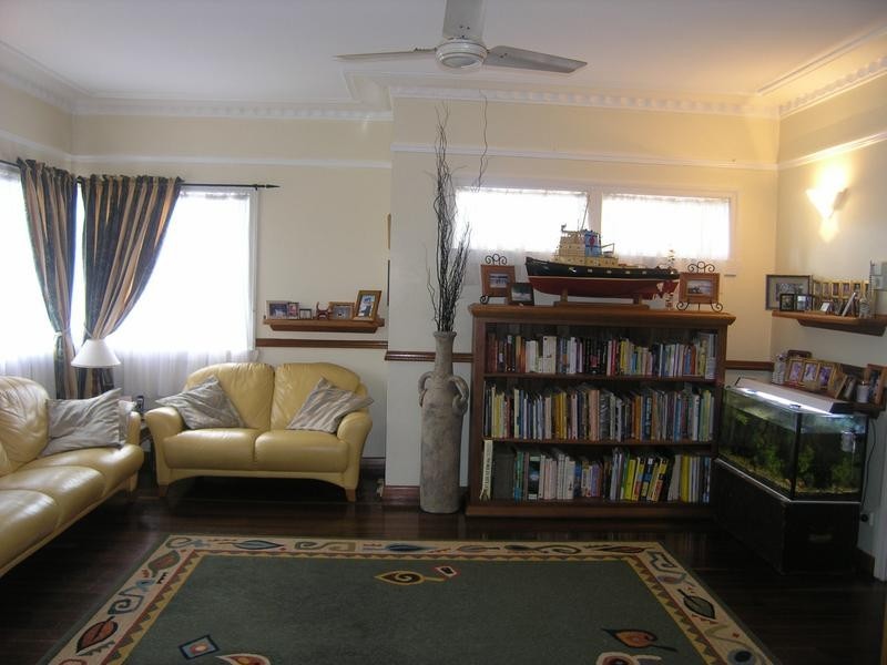 79 Broadway Street, Carina QLD 4152