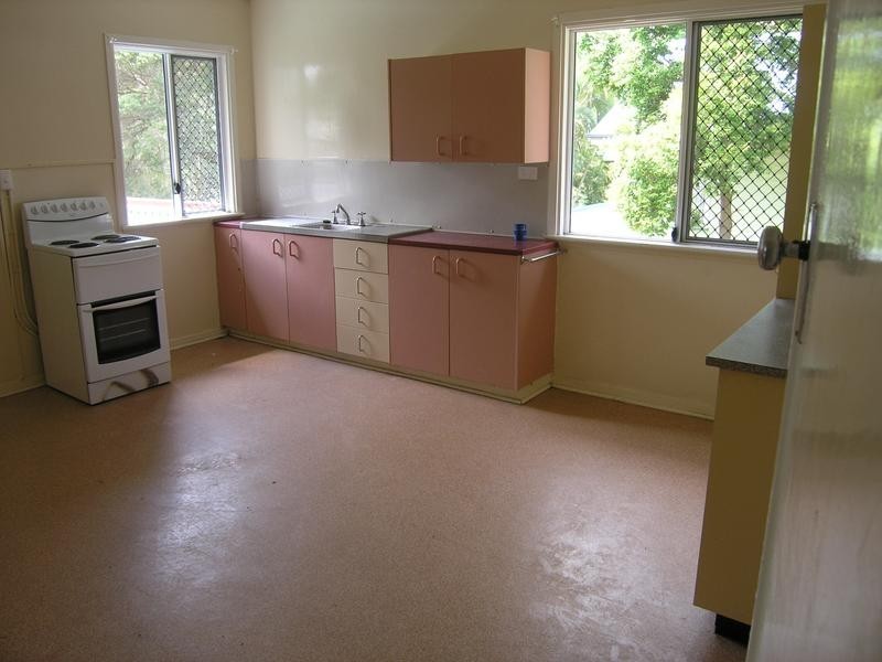 12 Chataway Street, Carina Heights QLD 4152