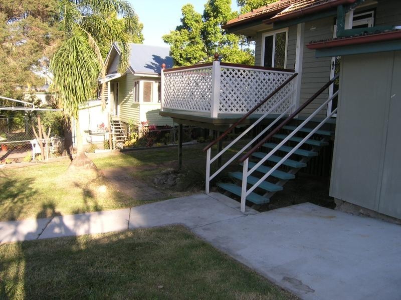 12 Chataway Street, Carina Heights QLD 4152