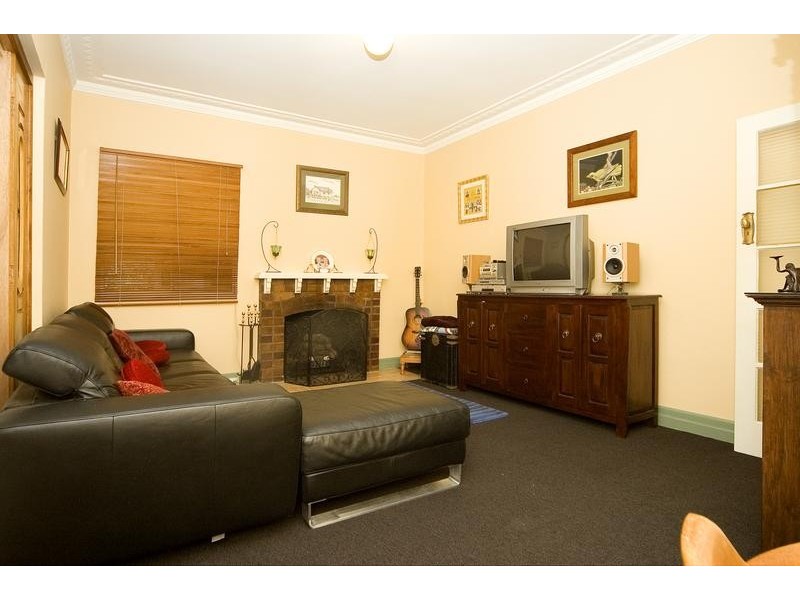 786 Old Cleveland Road, Carina QLD 4152