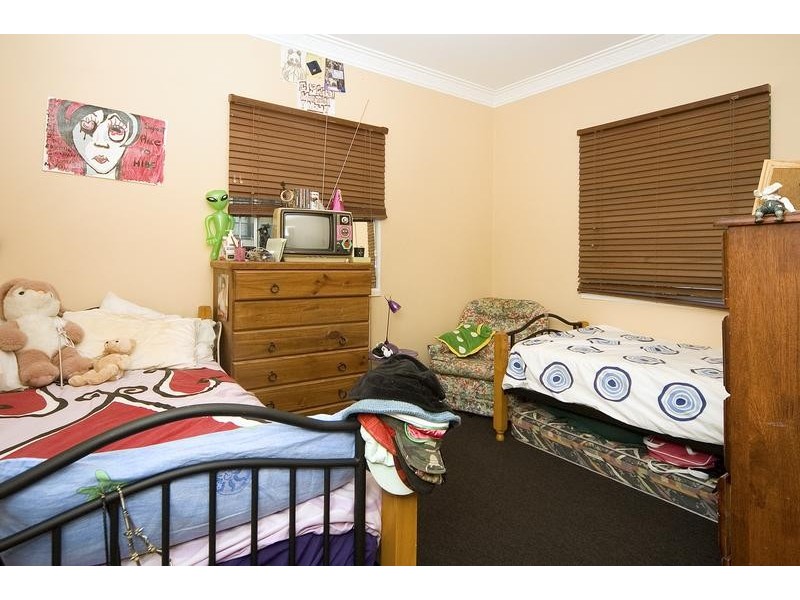 786 Old Cleveland Road, Carina QLD 4152