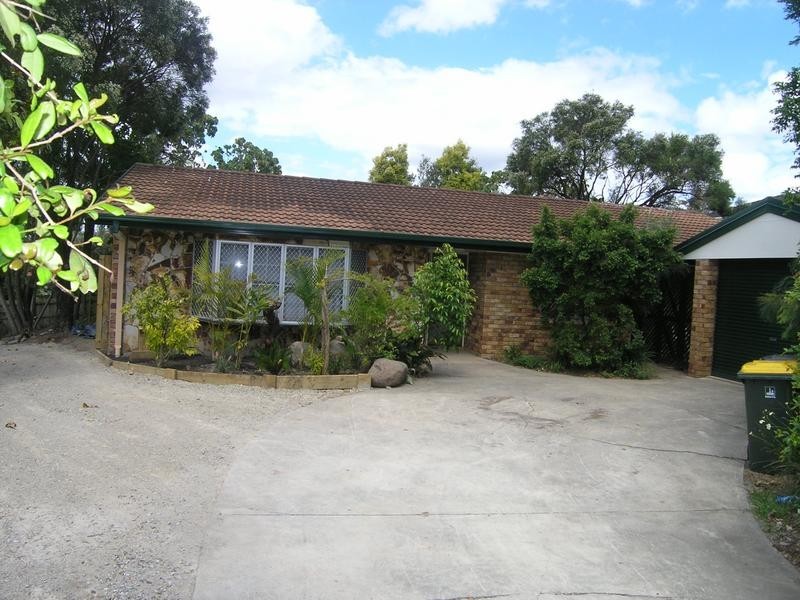 1023 Creek Road, Carindale QLD 4152