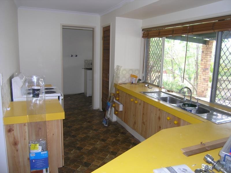 1023 Creek Road, Carindale QLD 4152