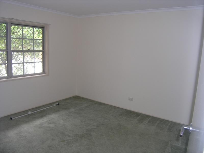 1023 Creek Road, Carindale QLD 4152