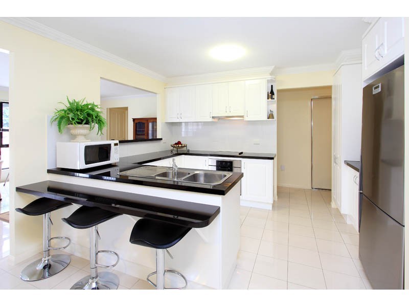 23 Giordano Place, Belmont QLD 4153