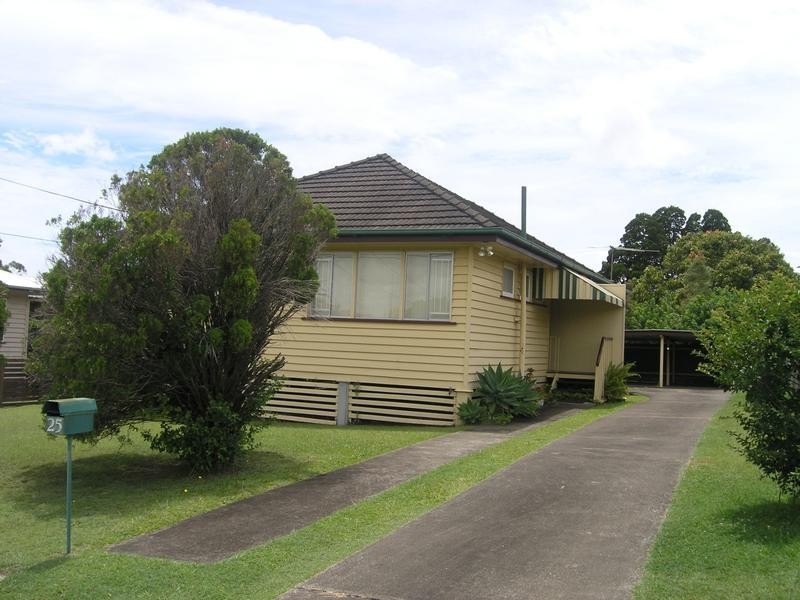 25 Arrol Street, Camp Hill QLD 4152