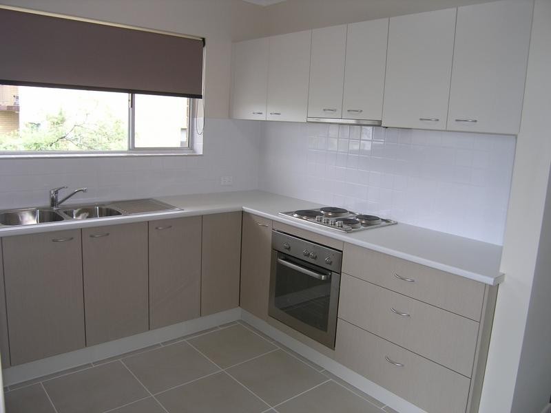 4/123 Old Cleveland Road, Coorparoo QLD 4151