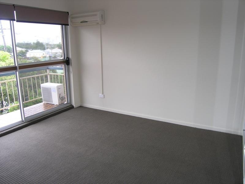 4/123 Old Cleveland Road, Coorparoo QLD 4151