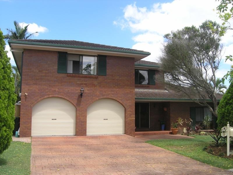 59 Donnington Street, Carindale QLD 4152