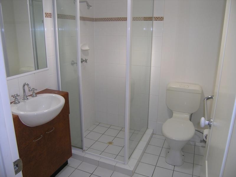 2/29 Marian Street, Coorparoo QLD 4151