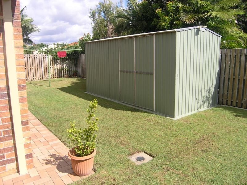 5 Springvale Place, Carina QLD 4152