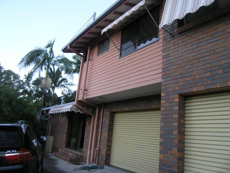 2/144 Samuel Street, Camp Hill QLD 4152