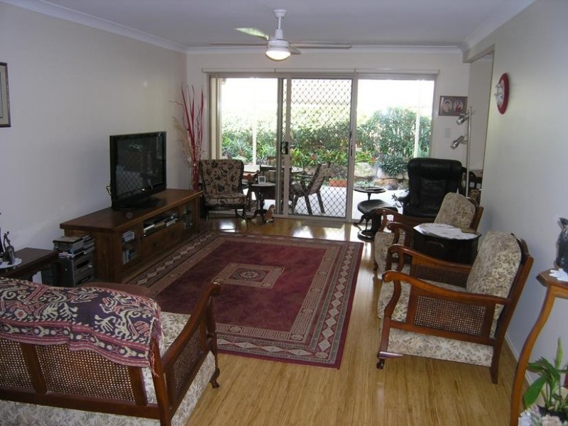 1/104 Kate Street (Cnr Kate & Johnston Street ), Carina QLD 4152