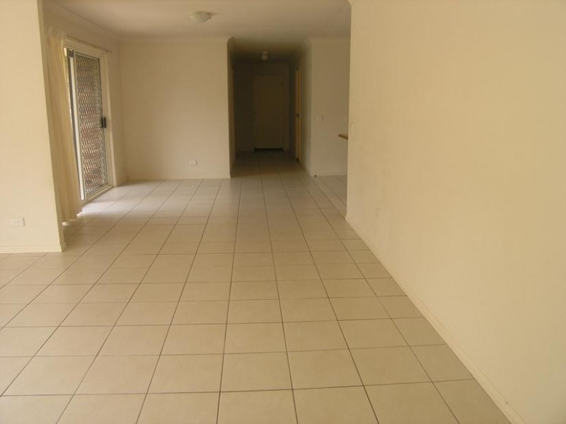 130 Greenwood Street, Wishart QLD 4122