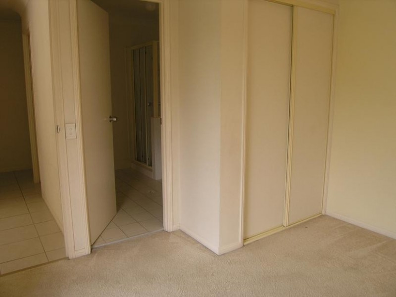 130 Greenwood Street, Wishart QLD 4122