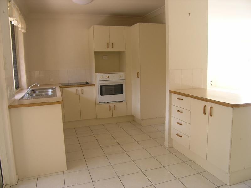 130 Greenwood Street, Wishart QLD 4122