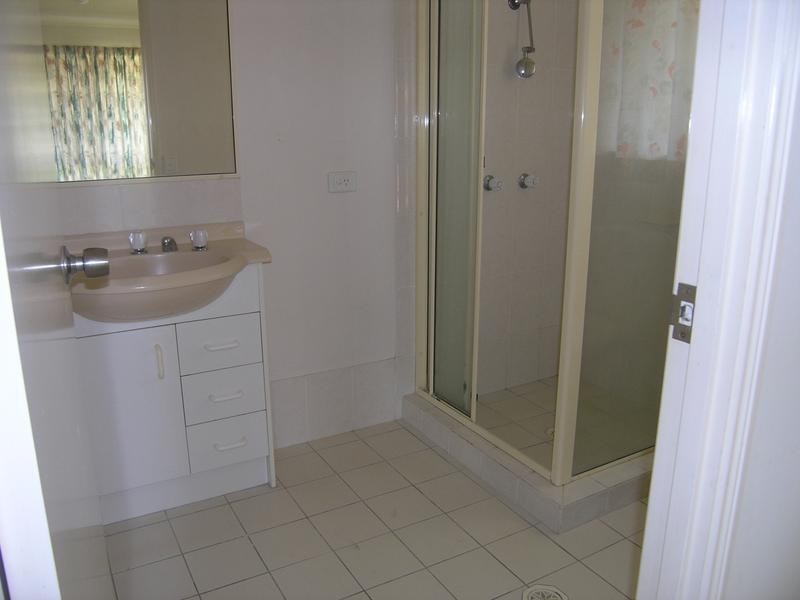 130 Greenwood Street, Wishart QLD 4122