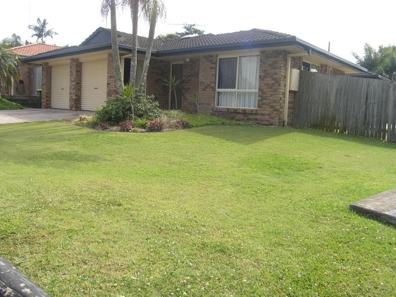 130 Greenwood Street, Wishart QLD 4122