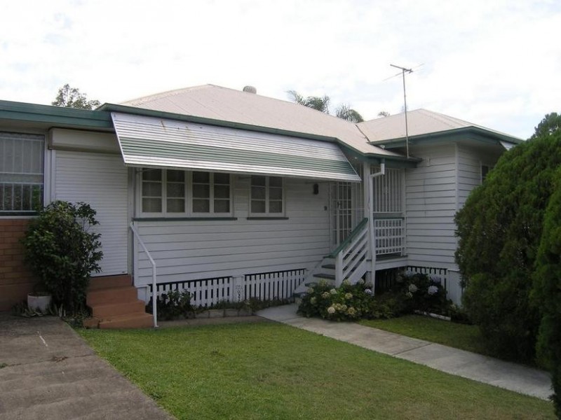 8 Ursus Street, Seven Hills QLD 4170