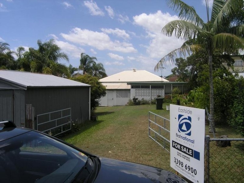 8 Ursus Street, Seven Hills QLD 4170