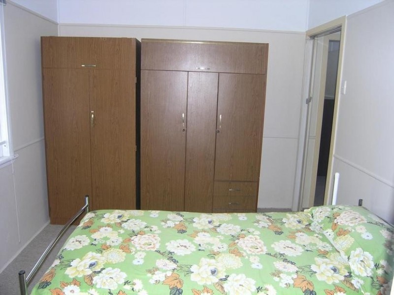 8 Ursus Street, Seven Hills QLD 4170