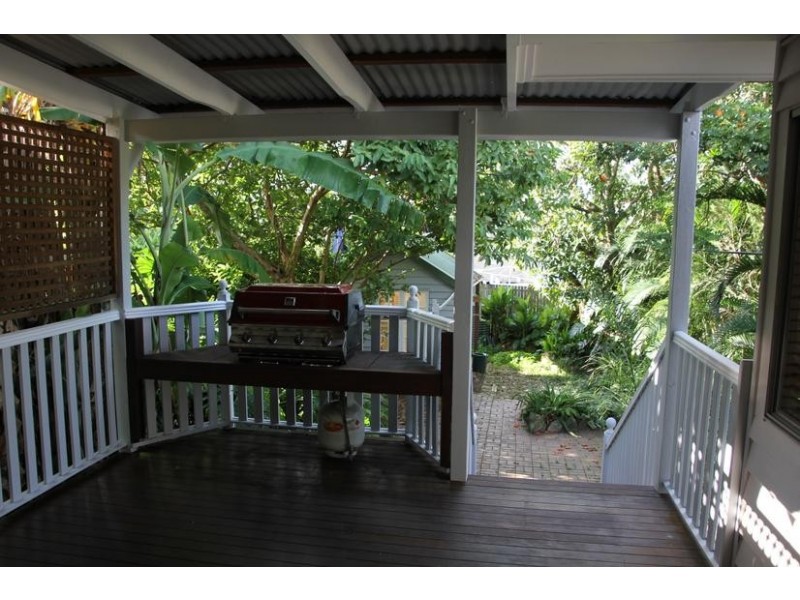 178 Agnew Street, Morningside QLD 4170