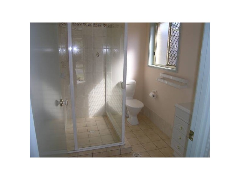 3 Kauri Street, Carindale QLD 4152