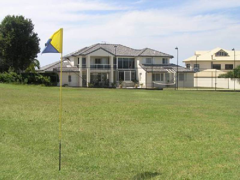 6 Almavale Street, Carindale QLD 4152