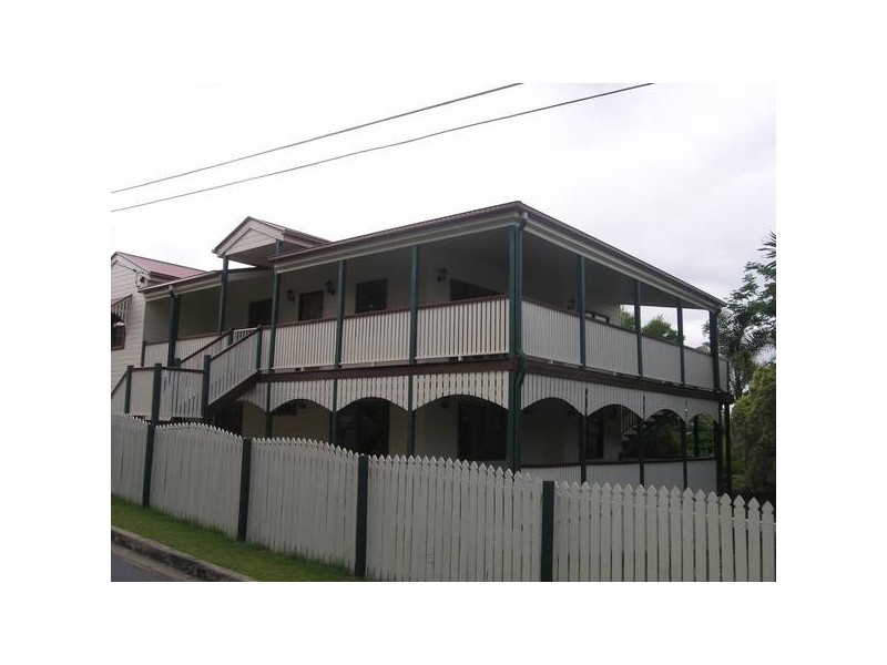 3 Daly Street, Camp Hill QLD 4152