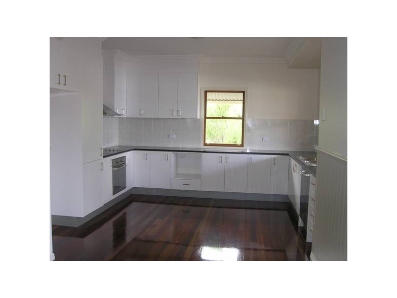 3 Daly Street, Camp Hill QLD 4152