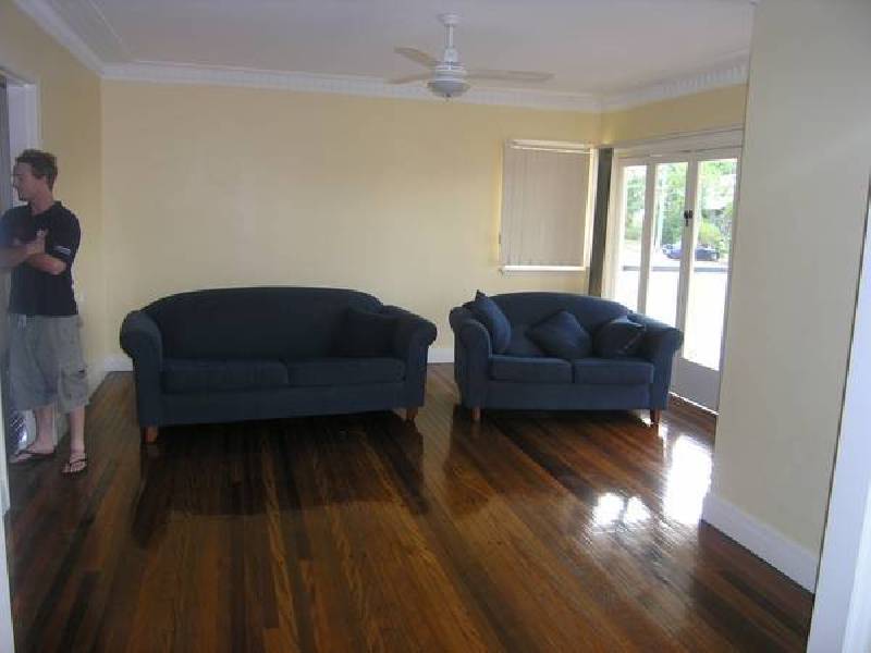 6 Waratah Avenue, Holland Park West QLD 4121