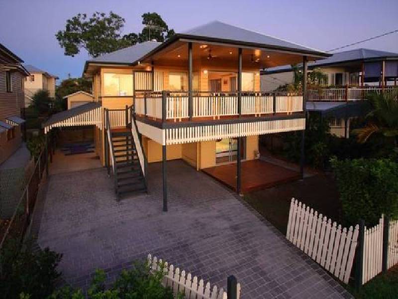 82 Carranya Street, Camp Hill QLD 4152