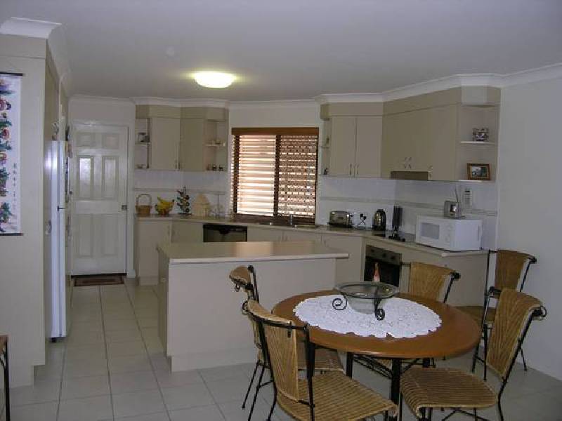 8/9 Hill Crescent, Carina Heights QLD 4152