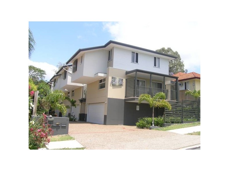 Waratah Avenue, Carina QLD 4152