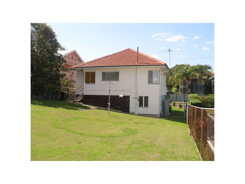 25 Princess Street, Camp Hill QLD 4152