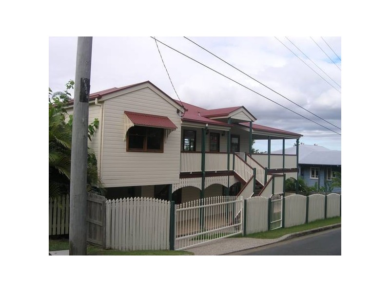 3 Daly Street, Camp Hill QLD 4152