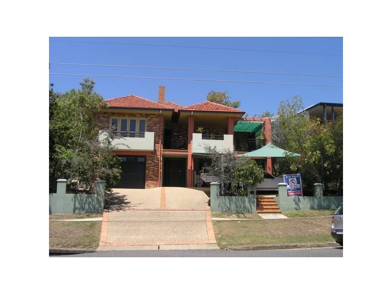 83 Newman Avenue, Camp Hill QLD 4152