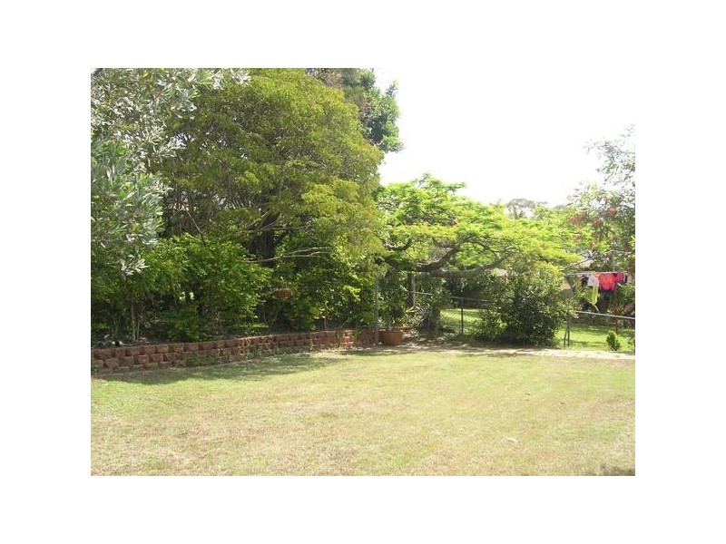 83 Newman Avenue, Camp Hill QLD 4152