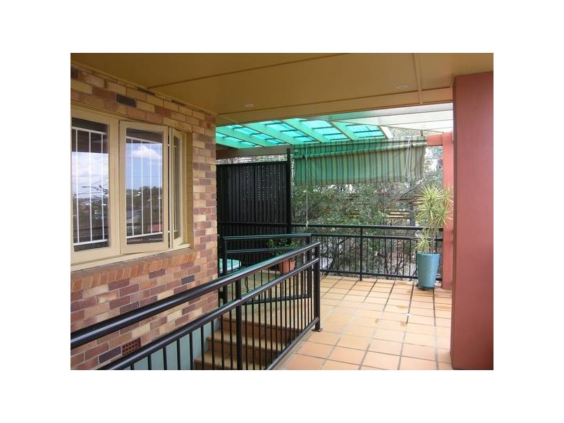 83 Newman Avenue, Camp Hill QLD 4152