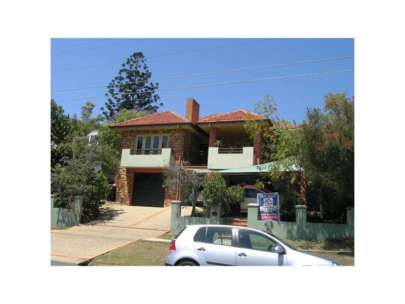 83 Newman Avenue, Camp Hill QLD 4152