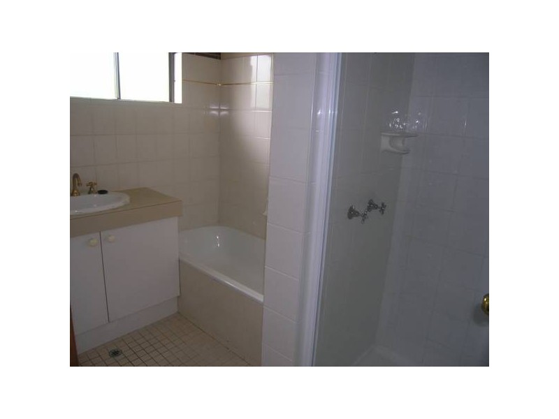 2/861 Old Cleveland Road, Carina QLD 4152