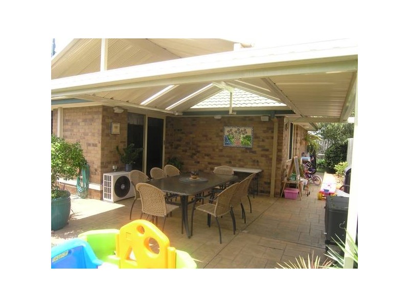 30 Cloverbrook Place, Carina QLD 4152