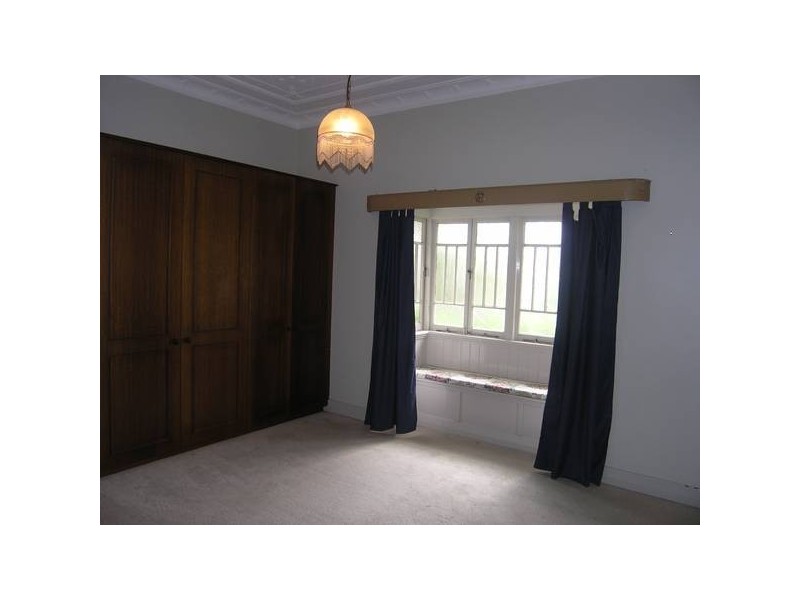 98 Bennetts Road, Camp Hill QLD 4152