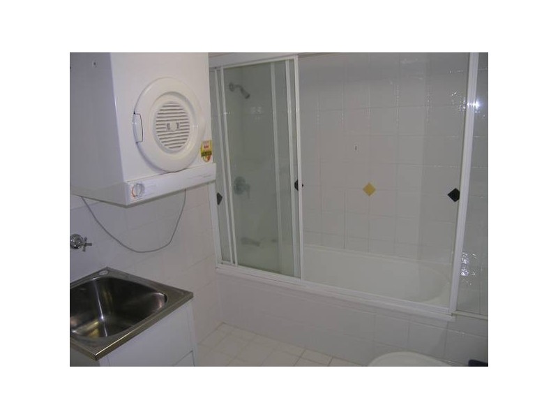 12/13 Vectis Street, Norman Park QLD 4170