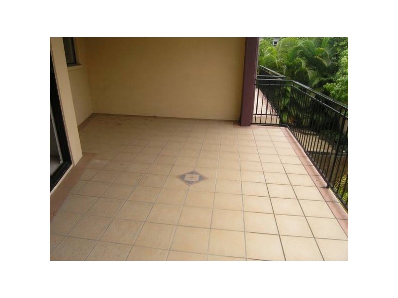 12/13 Vectis Street, Norman Park QLD 4170